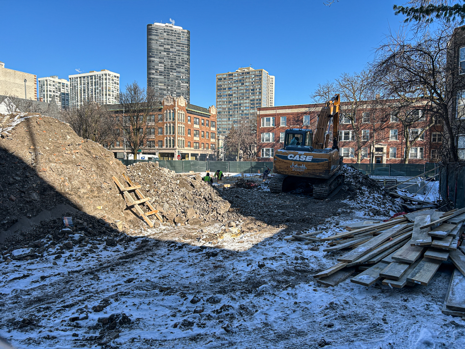 1101 West Berwyn Avenue construction