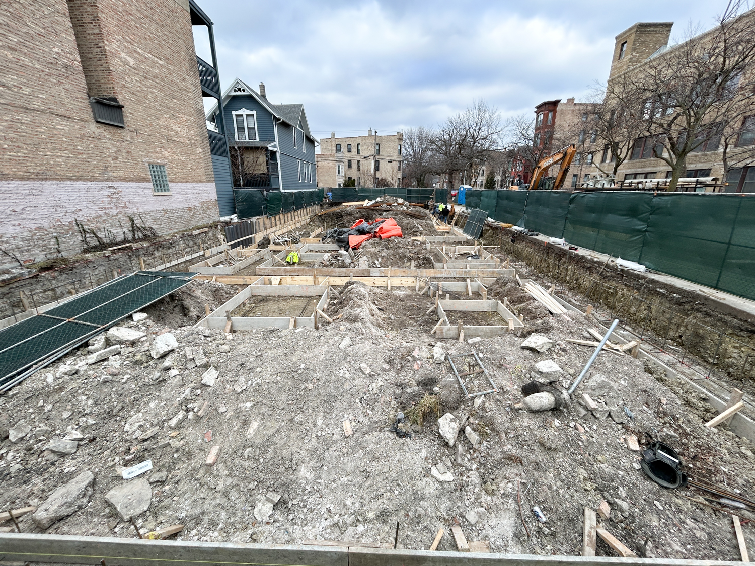 1604 North Francisco Avenue construction