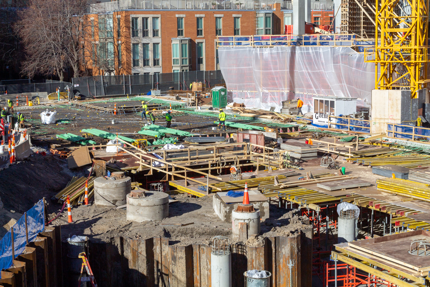 400 Lake Shore North Tower January 2025 construction