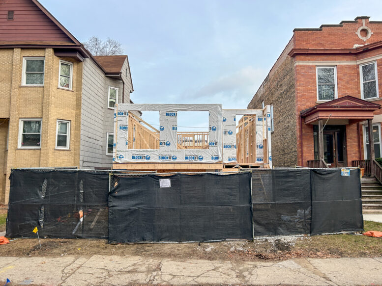 4243 North Damen Avenue construction