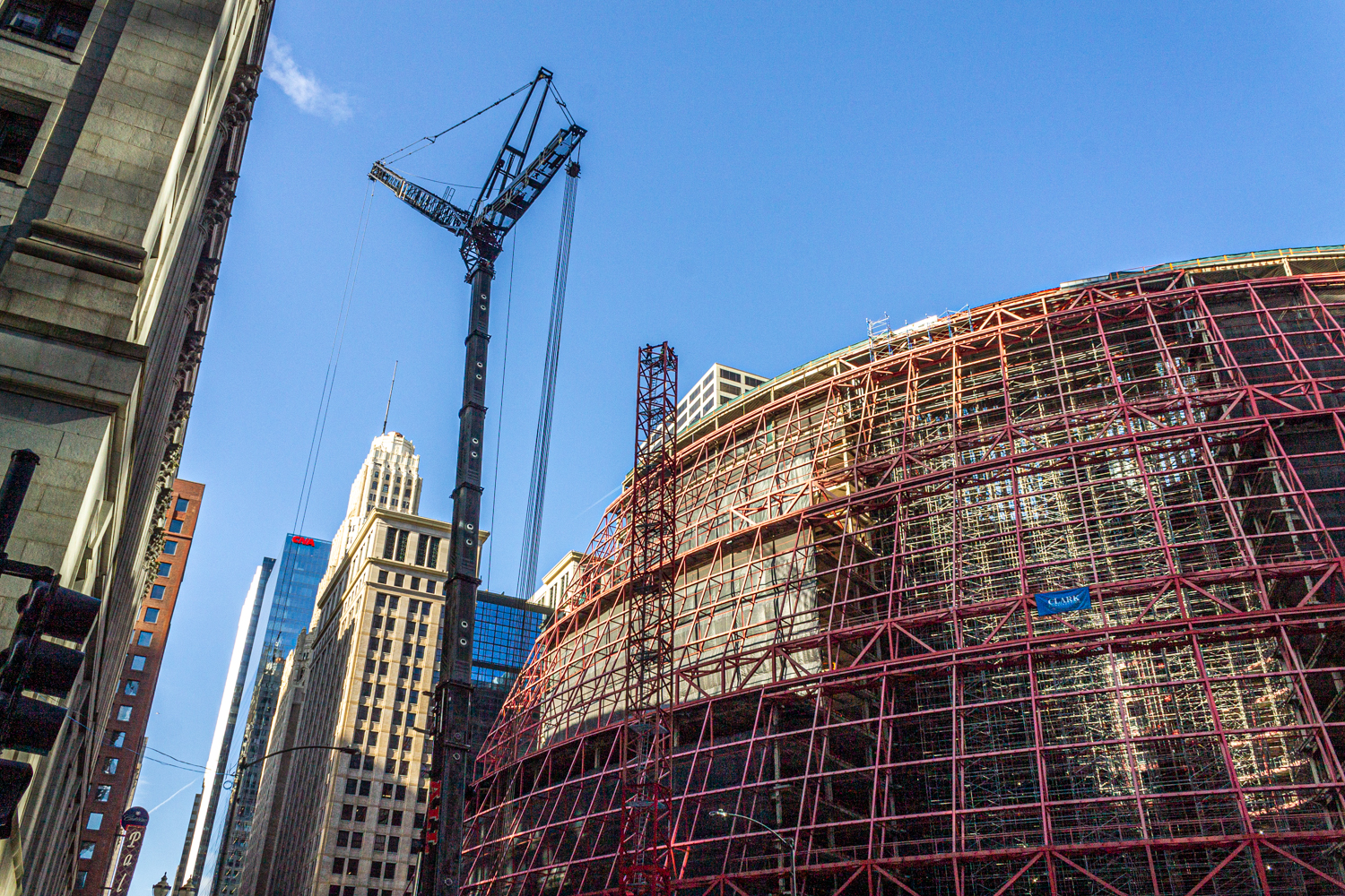 Thompson Center tower crane