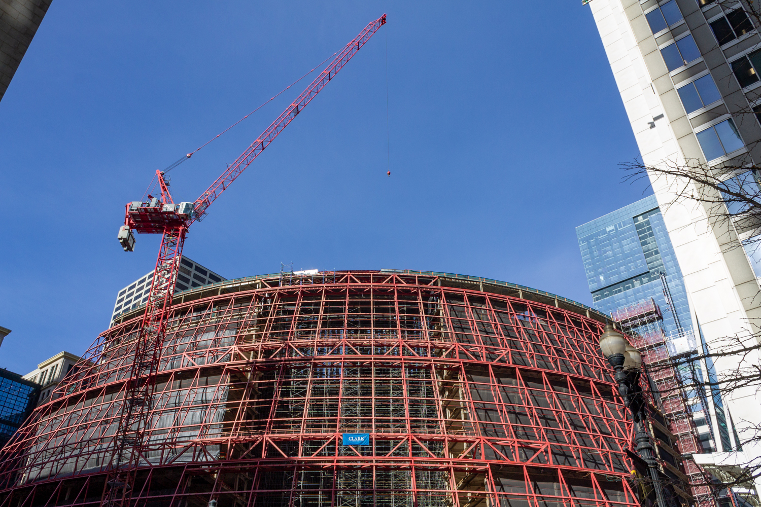 Thompson Center tower crane