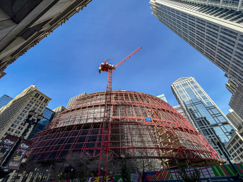 Thompson Center tower crane