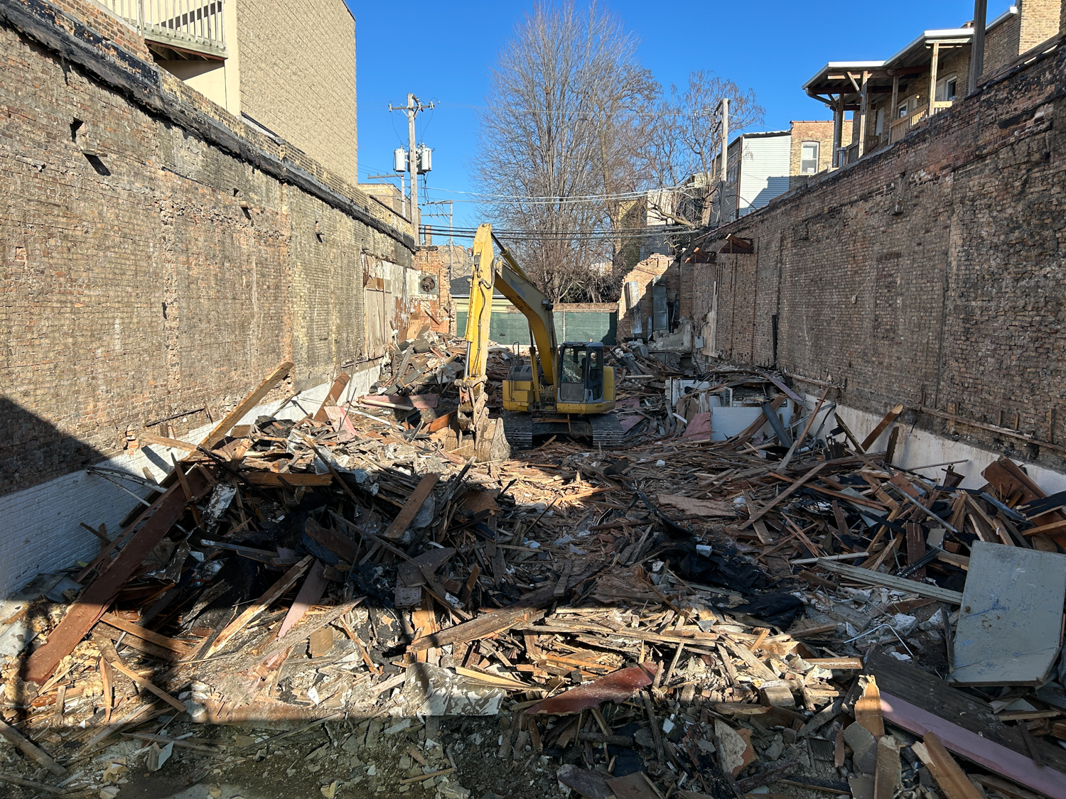 1950 West Lawrence Avenue construction