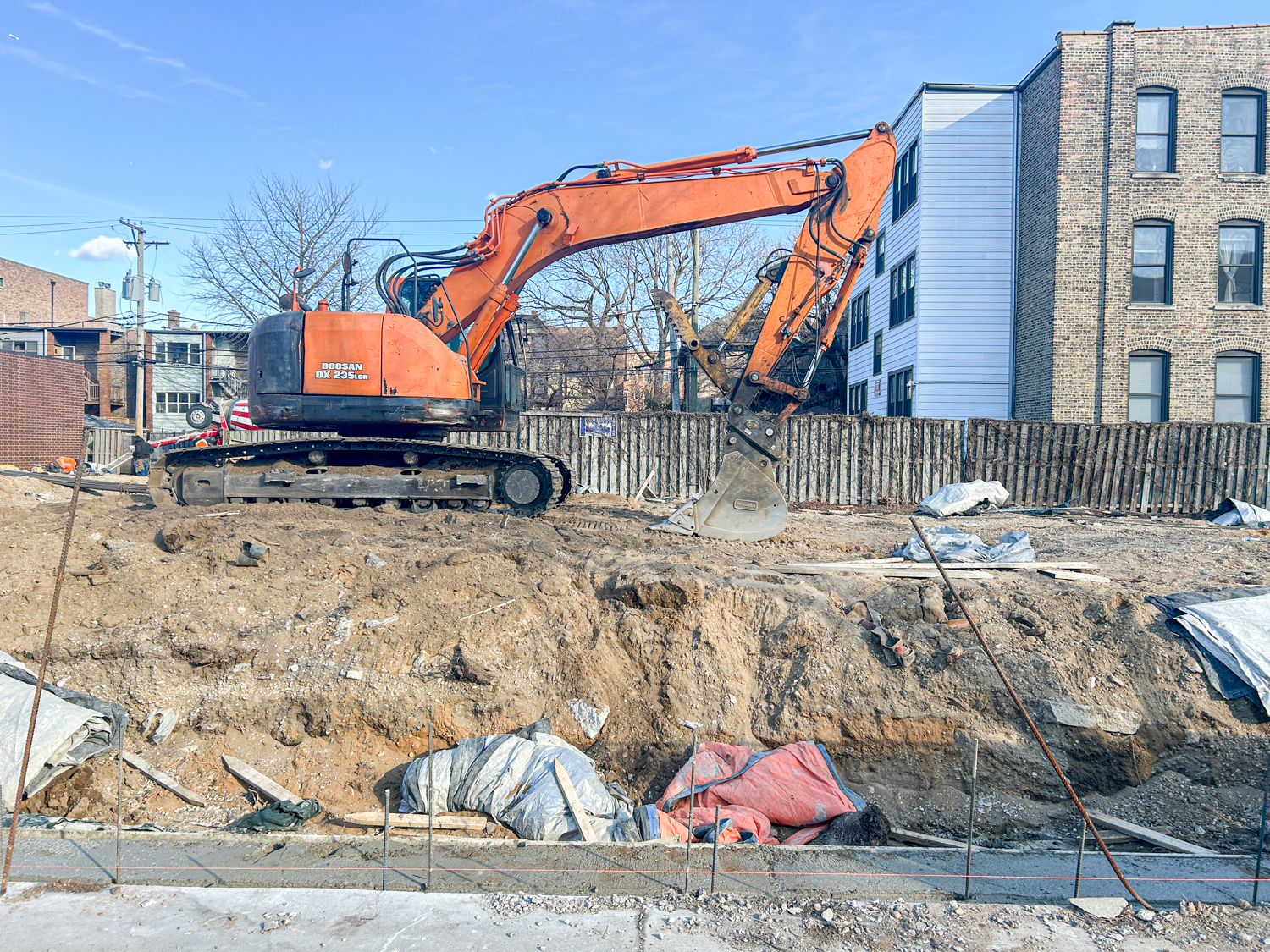 4713 North Clark Street construction