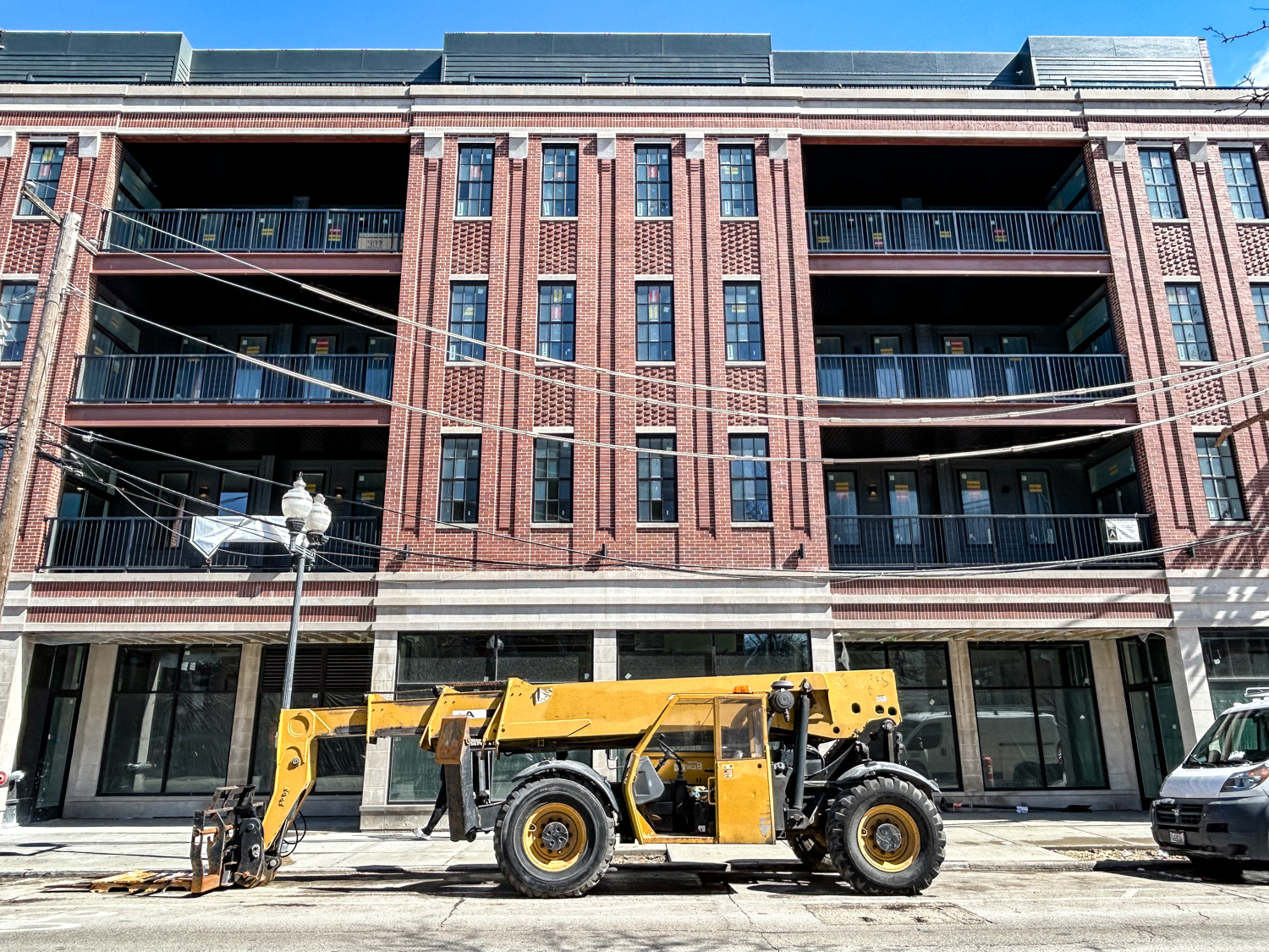 3914 North Lincoln Avenue construction