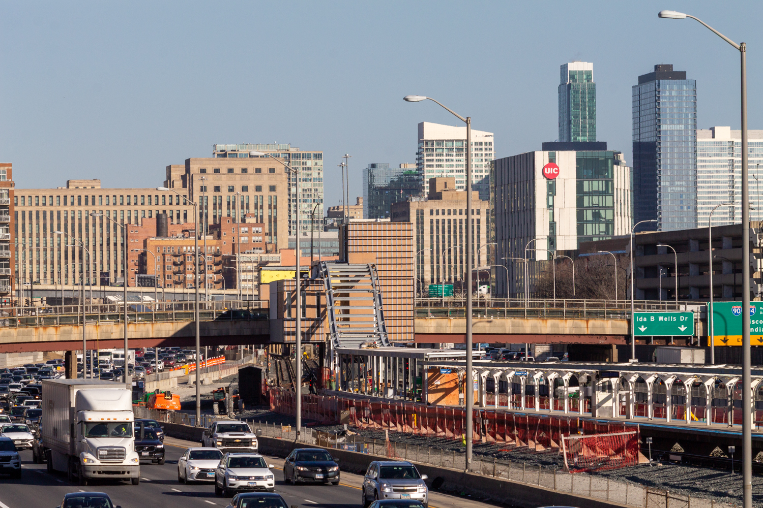 Racine Blue Line station construction