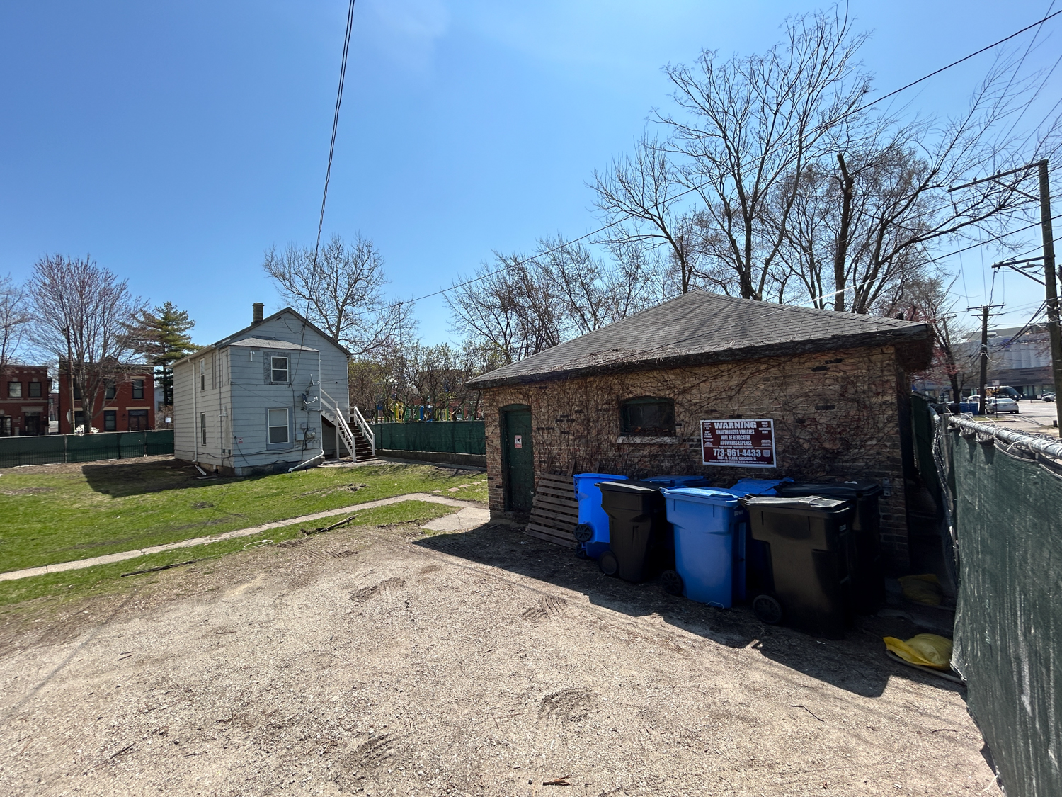 2222 North Southport Avenue construction permitted