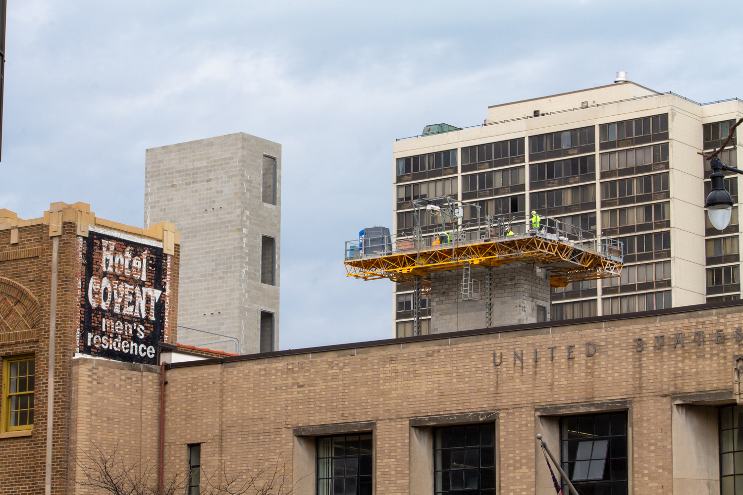 537 West Drummond Place construction progress
