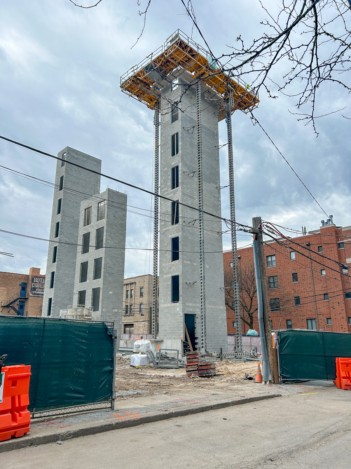 537 West Drummond Place construction progress