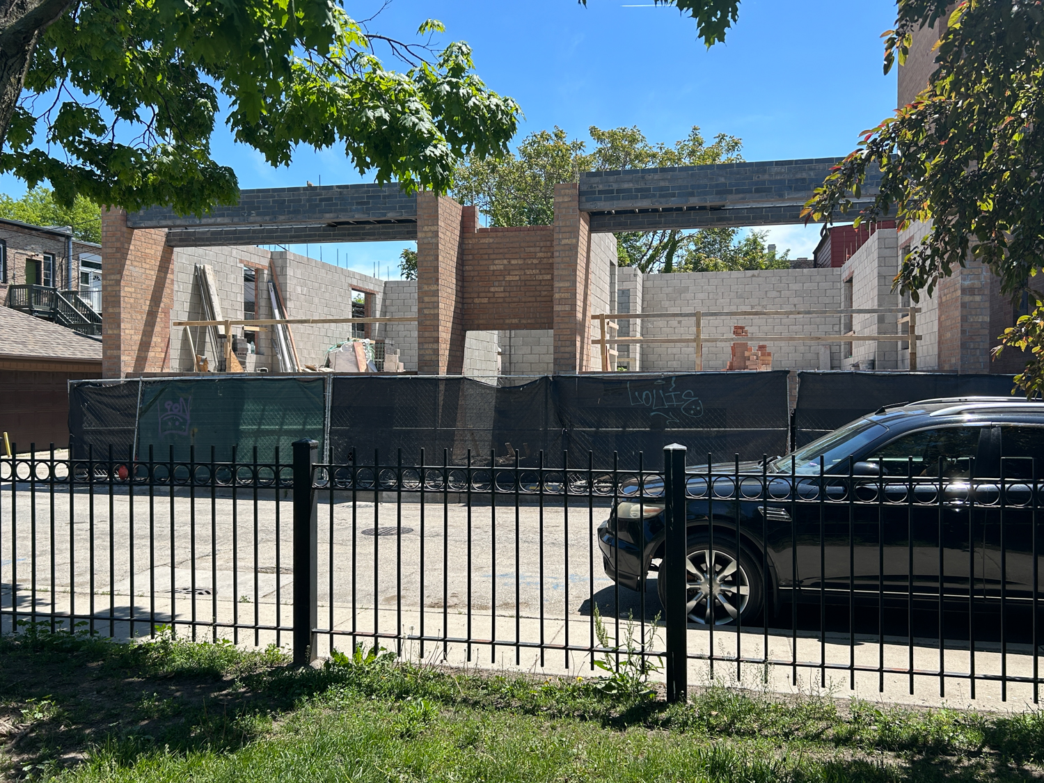 2351-2355 West Flournoy Street construction progress