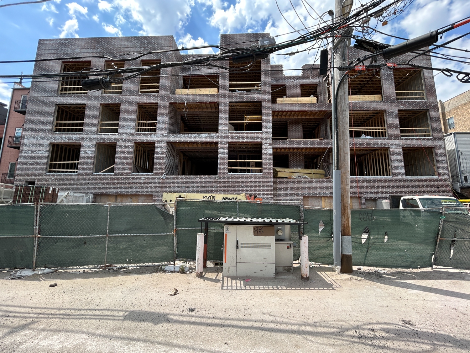 Afinity 3037 North Lincoln Avenue construction update