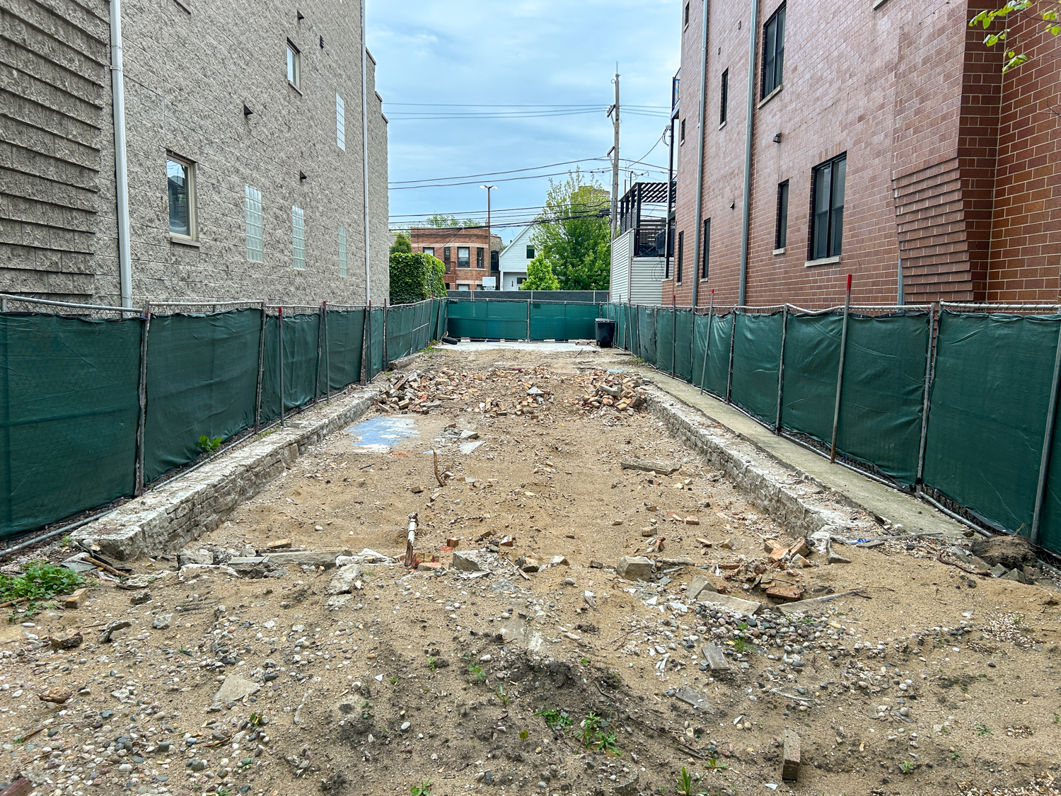 Permit issued at 3739 North Clifton Avenue