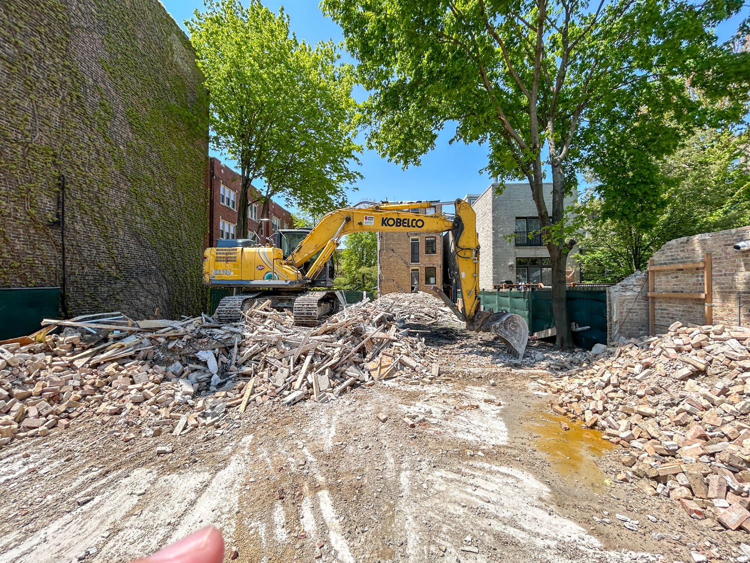 2925 North Janssen coach house demolition