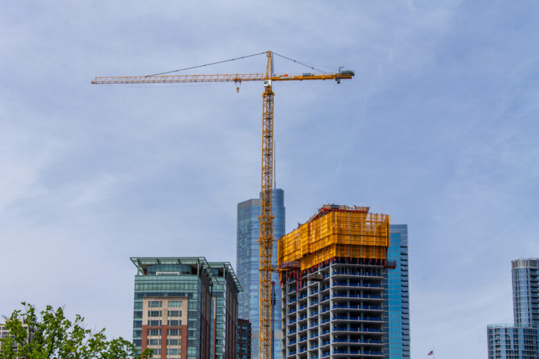 400 Lake Shore North Tower crane jump 2