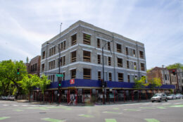 405 West Armitage Avenue topped out in Old Town