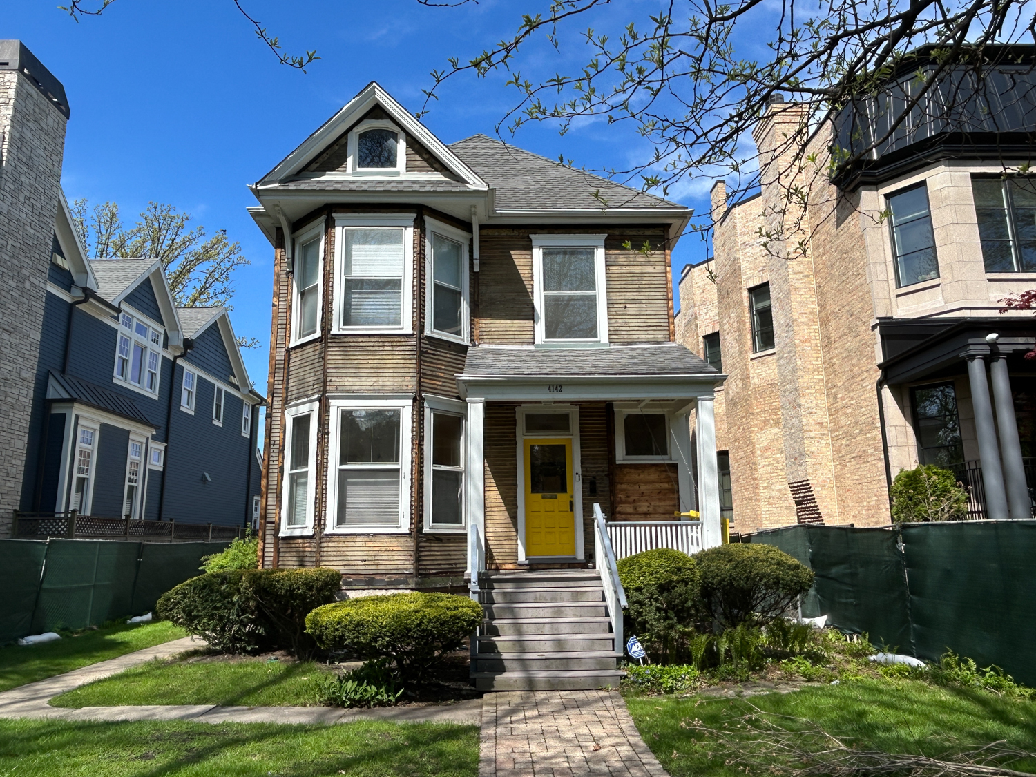 4142 North Greenview Avenue demolition permitted