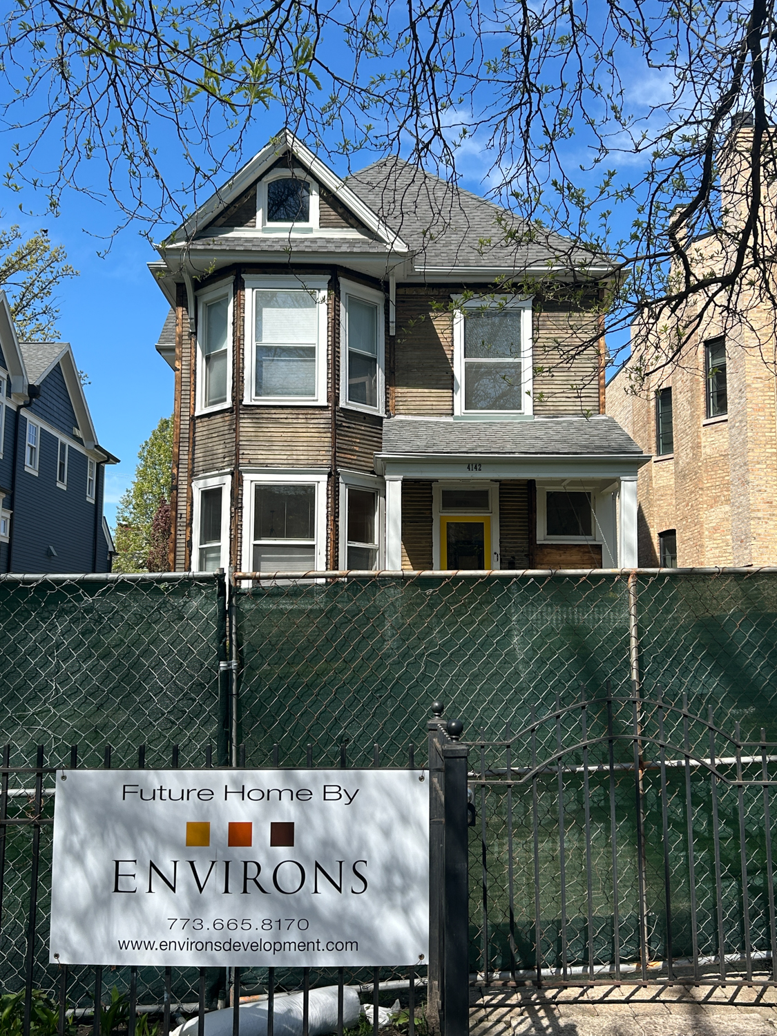 4142 North Greenview Avenue demolition permitted