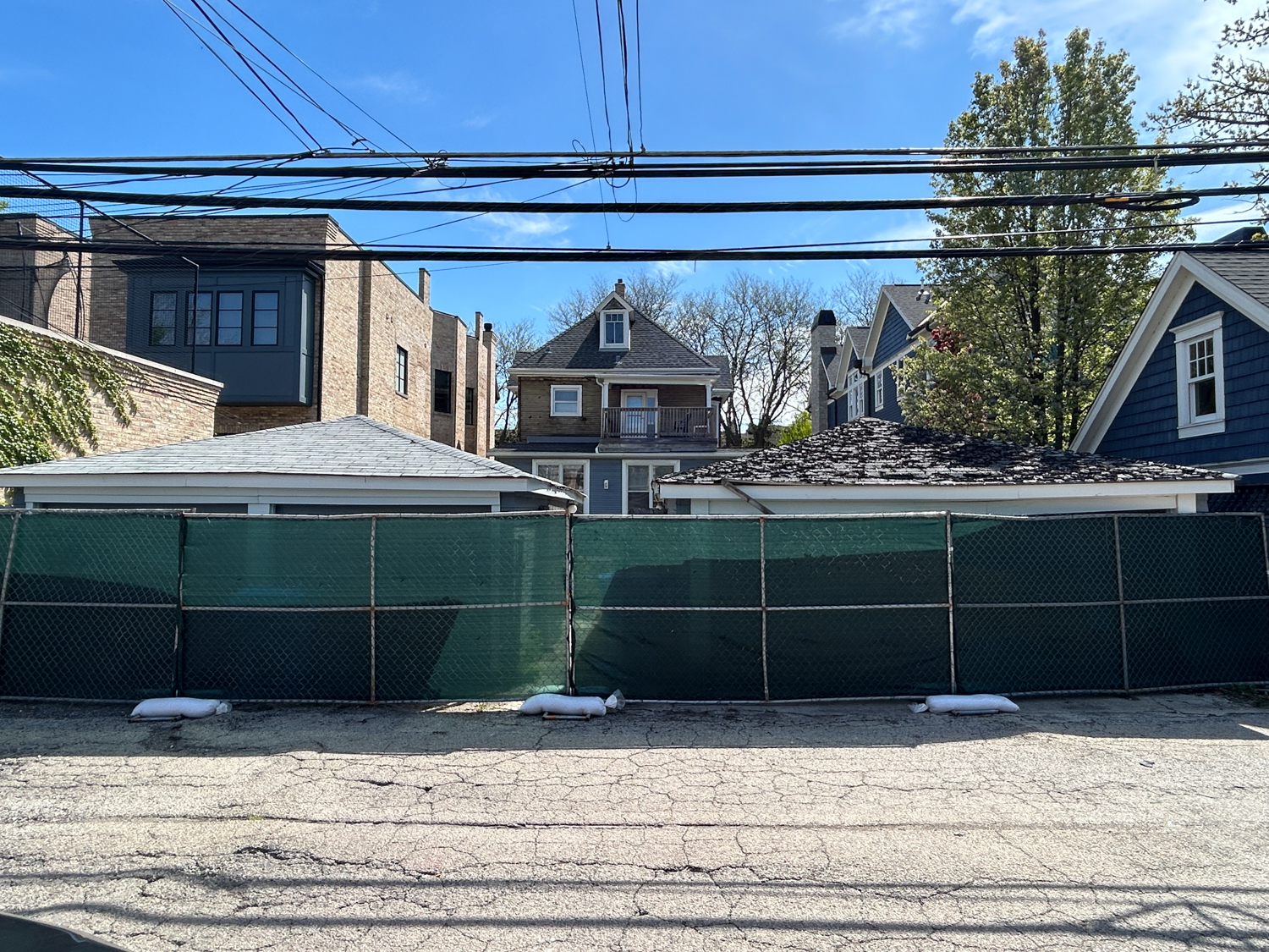 4142 North Greenview Avenue demolition permitted