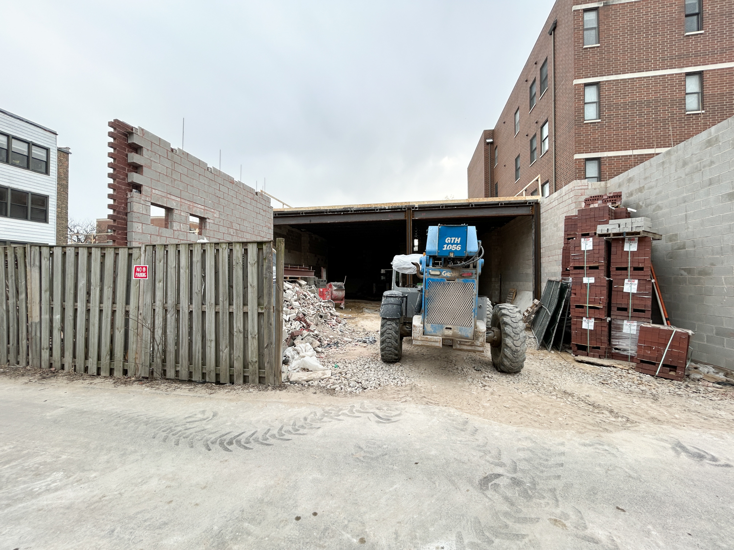 4713 North Clark Street construction update