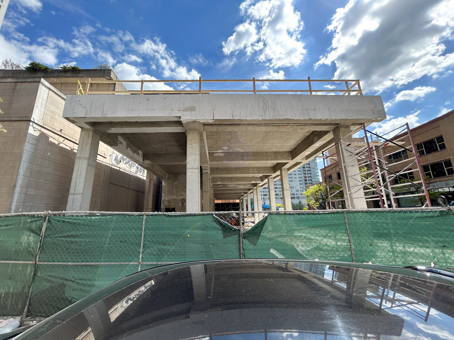629 West Lake Street construction update