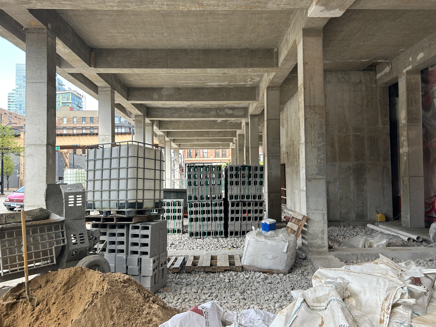 629 West Lake Street construction update