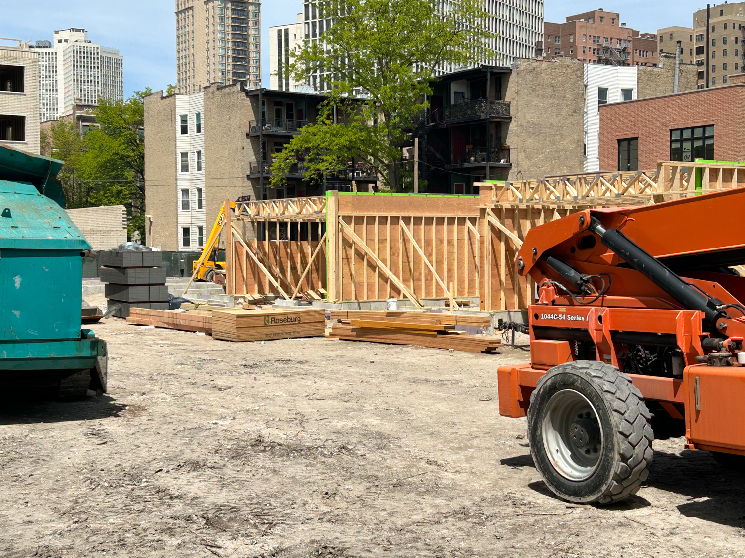 Cambridge Avenue townhomes construction
