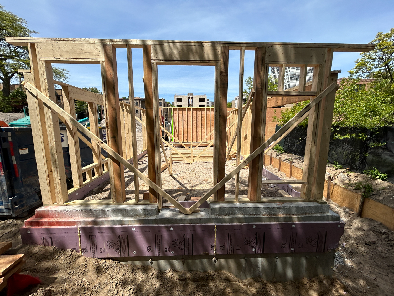Cambridge Avenue townhomes construction