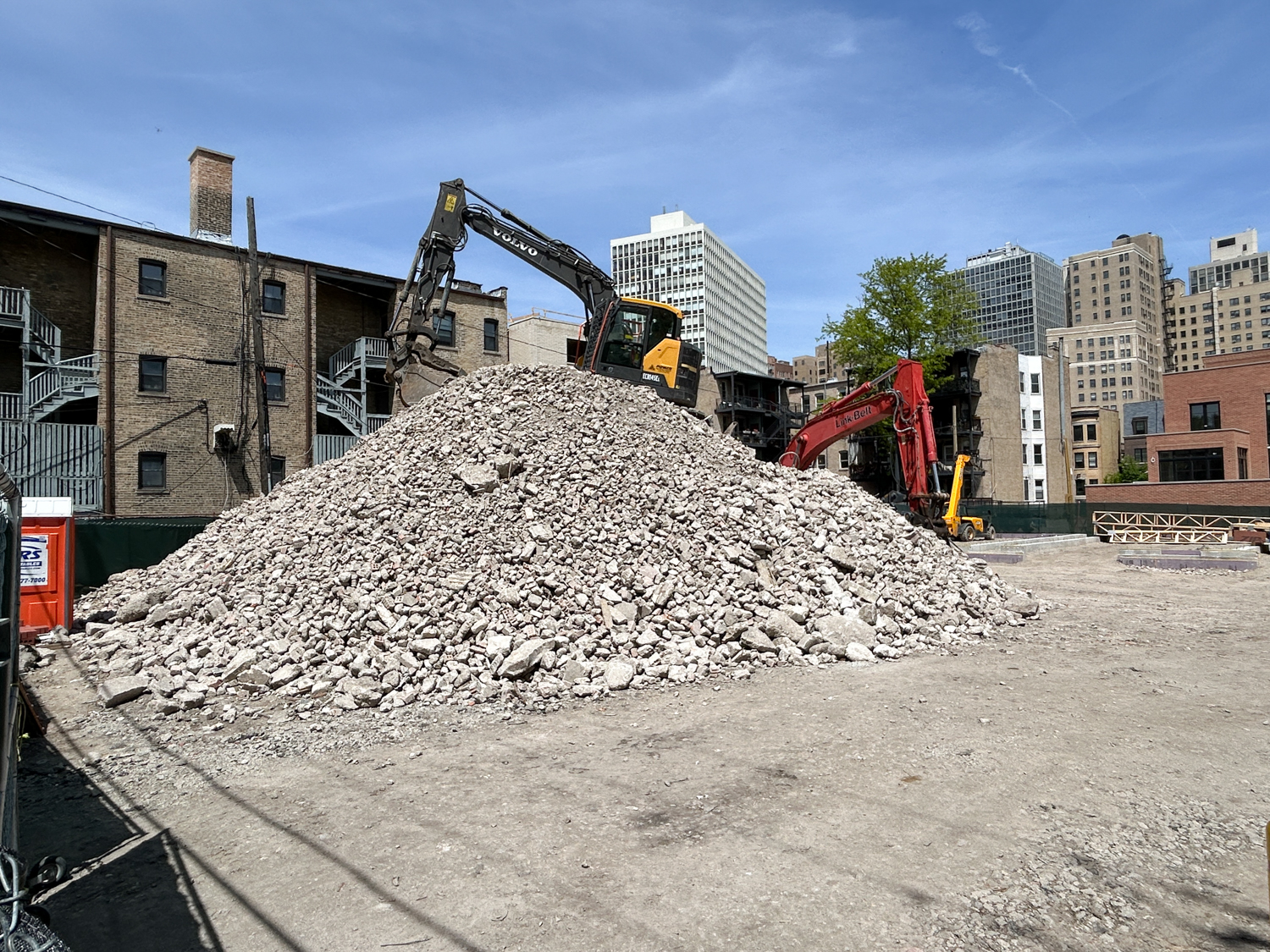 Cambridge Avenue townhomes construction