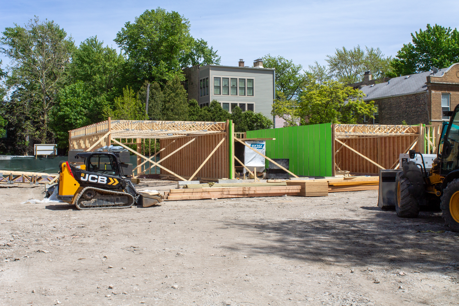 Cambridge Avenue townhomes construction