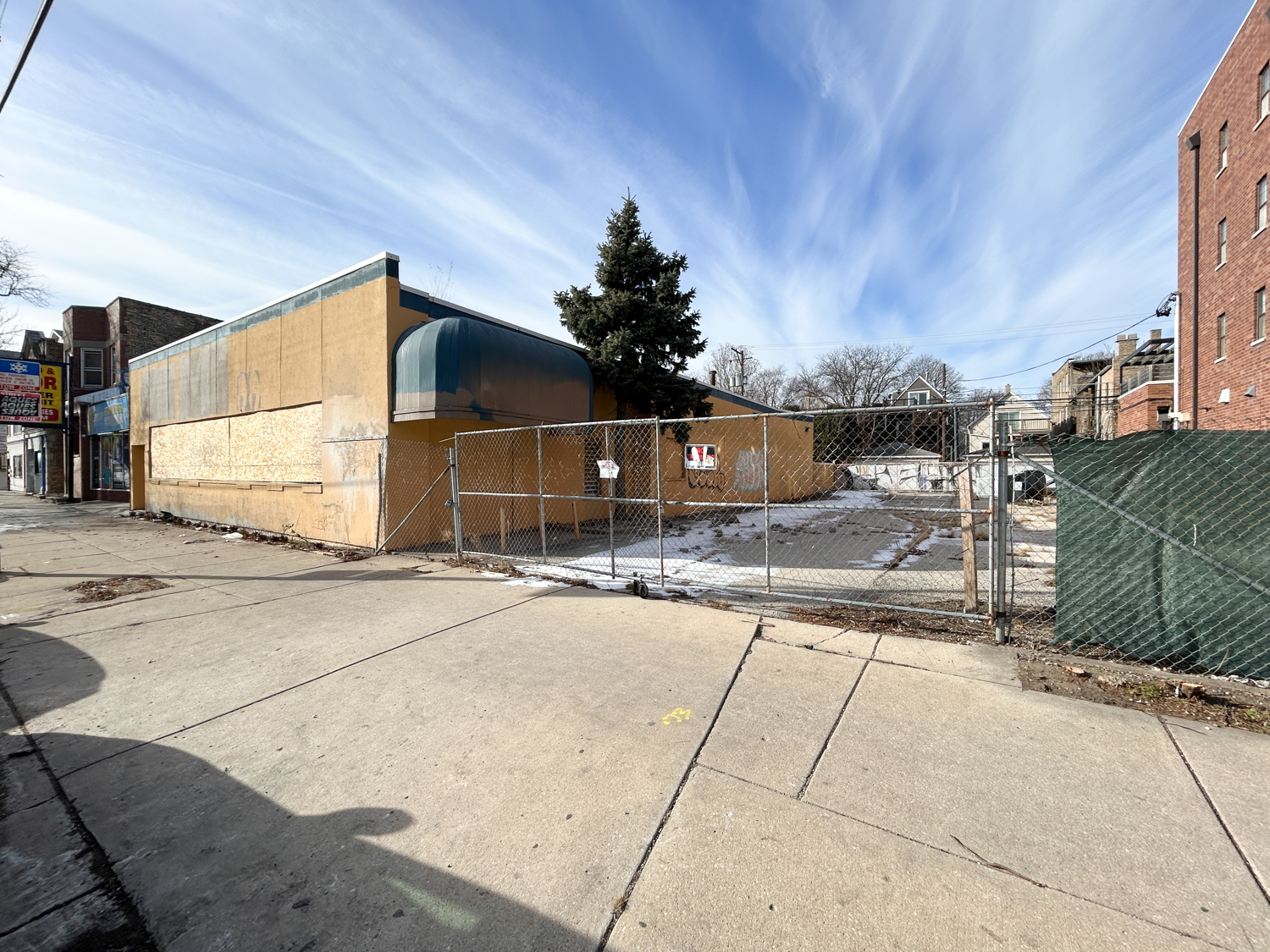 3650 North Ashland Avenue demolition for Tucker Pup's