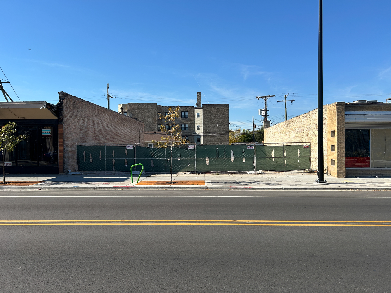 5340 North Lincoln Avenue construction underway