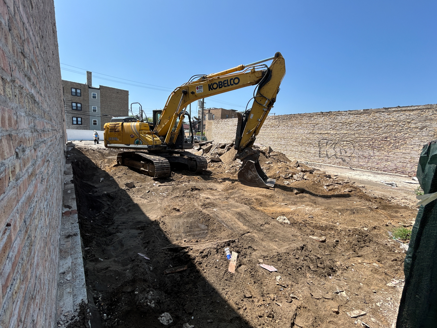 5340 North Lincoln Avenue construction underway