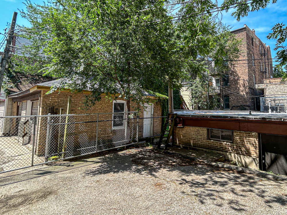 1539 North Wells Street addition permitted