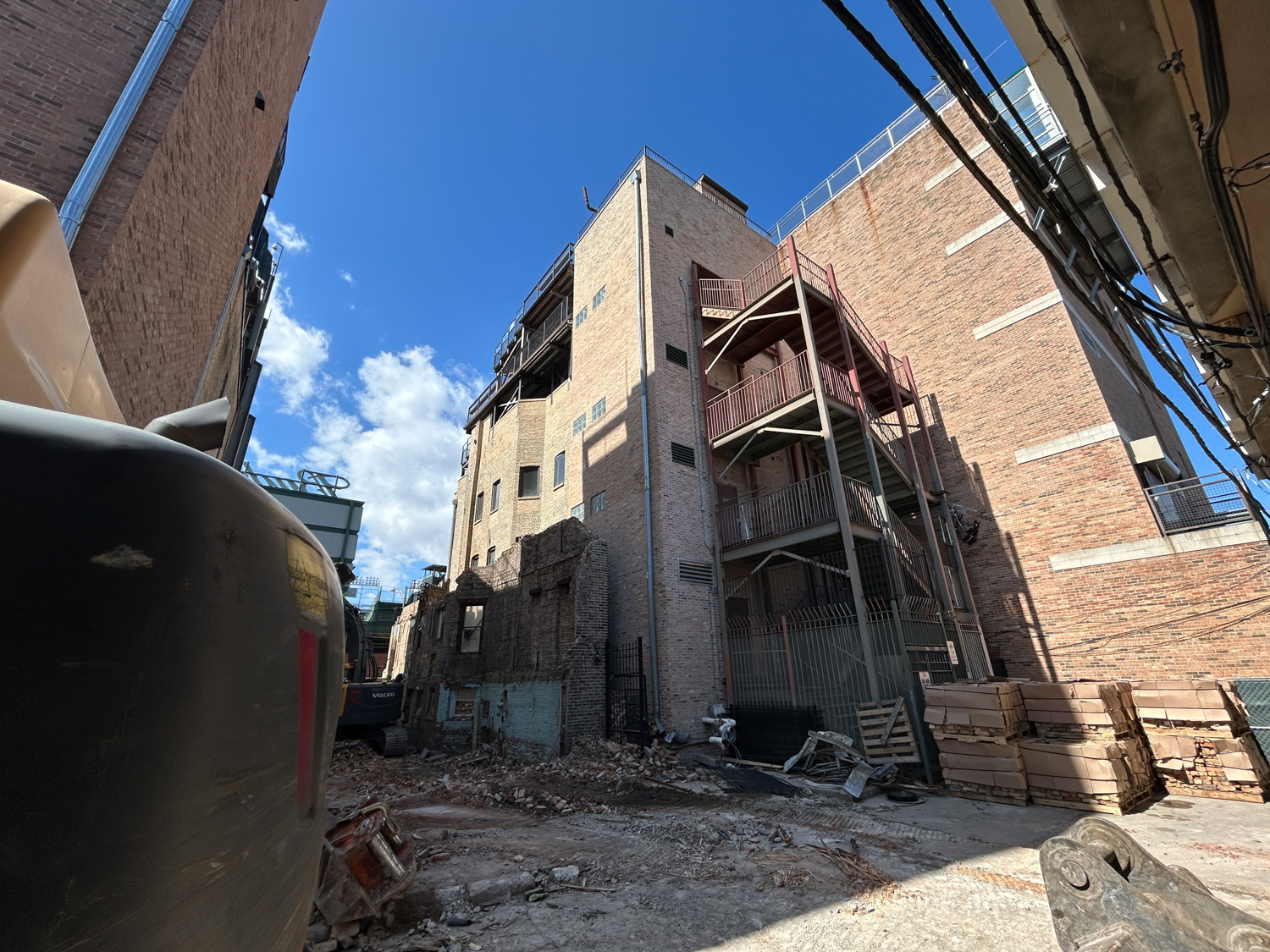 3633 North Sheffield Avenue rooftop demolition