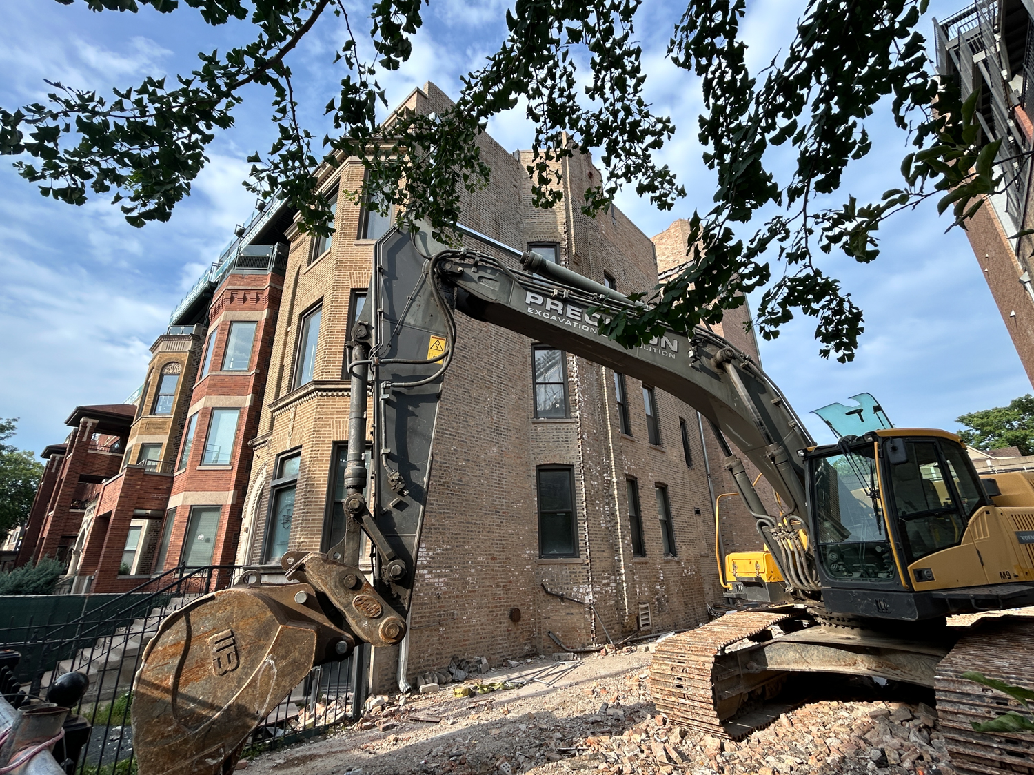 3633 North Sheffield Avenue rooftop demolition