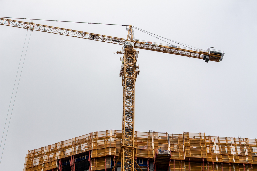 400 Lake Shore North Tower crane jump July 2025