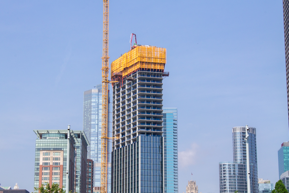 400 Lake Shore North Tower crane jump July 2025