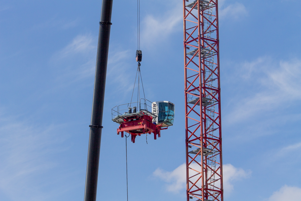 Bally's Casino tower crane