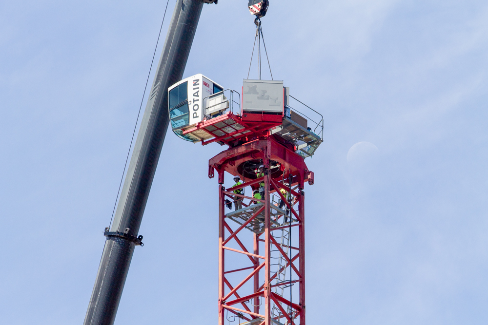 Bally's Casino tower crane