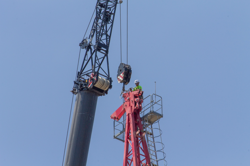 Bally's Casino tower crane