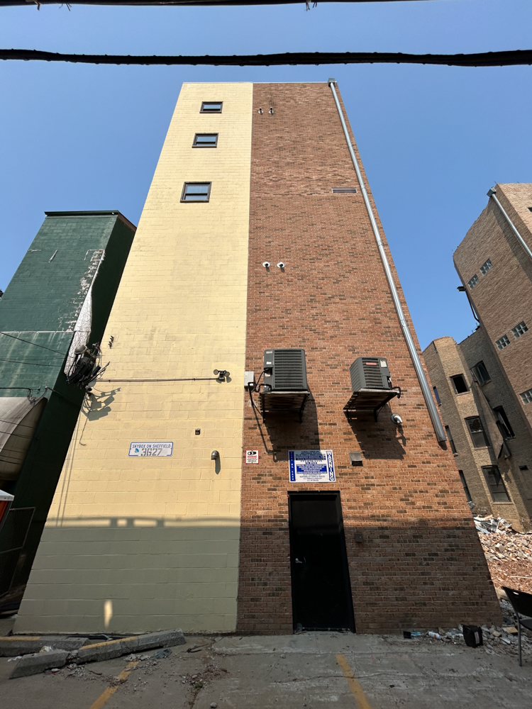 3627 North Sheffield Avenue demolition permitted