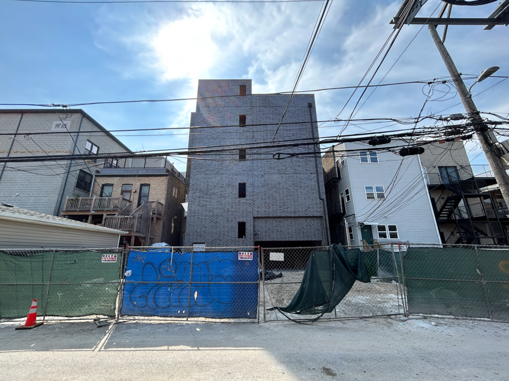 The property is located one block north of the centerfield bleachers at Wrigley Field. The Addison Red Line elevated train platform is less than two blocks south at Addison Street. Bus service is available via Routes 8, 22, 80, 152, all within a three-block walk. 