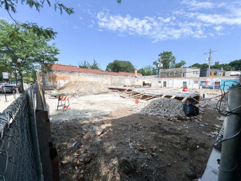 4309 North Lincoln Avenue construction underway