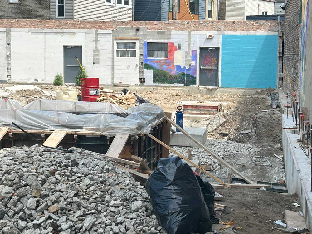 4309 North Lincoln Avenue construction underway