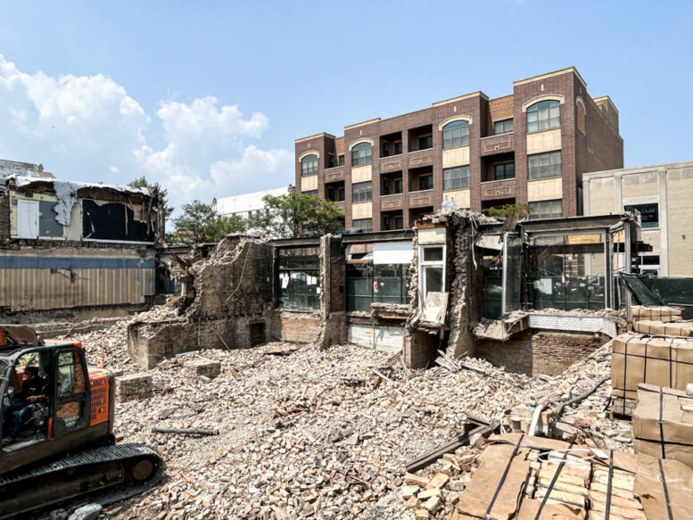 919 West Belmont construction permit issued
