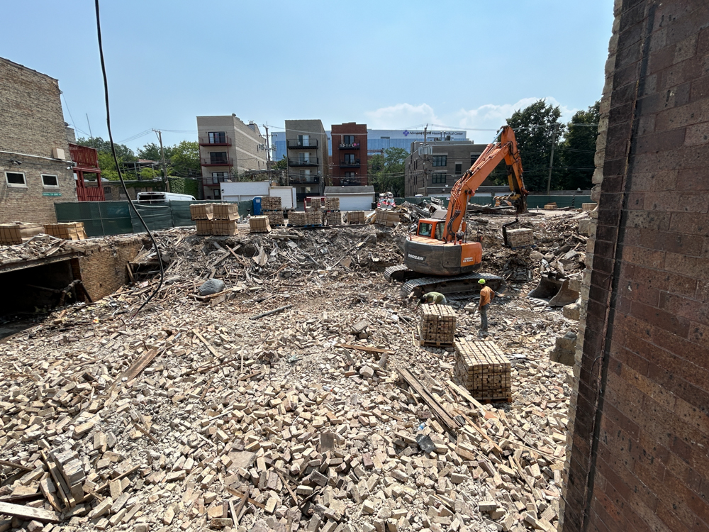 919 West Belmont construction permit issued