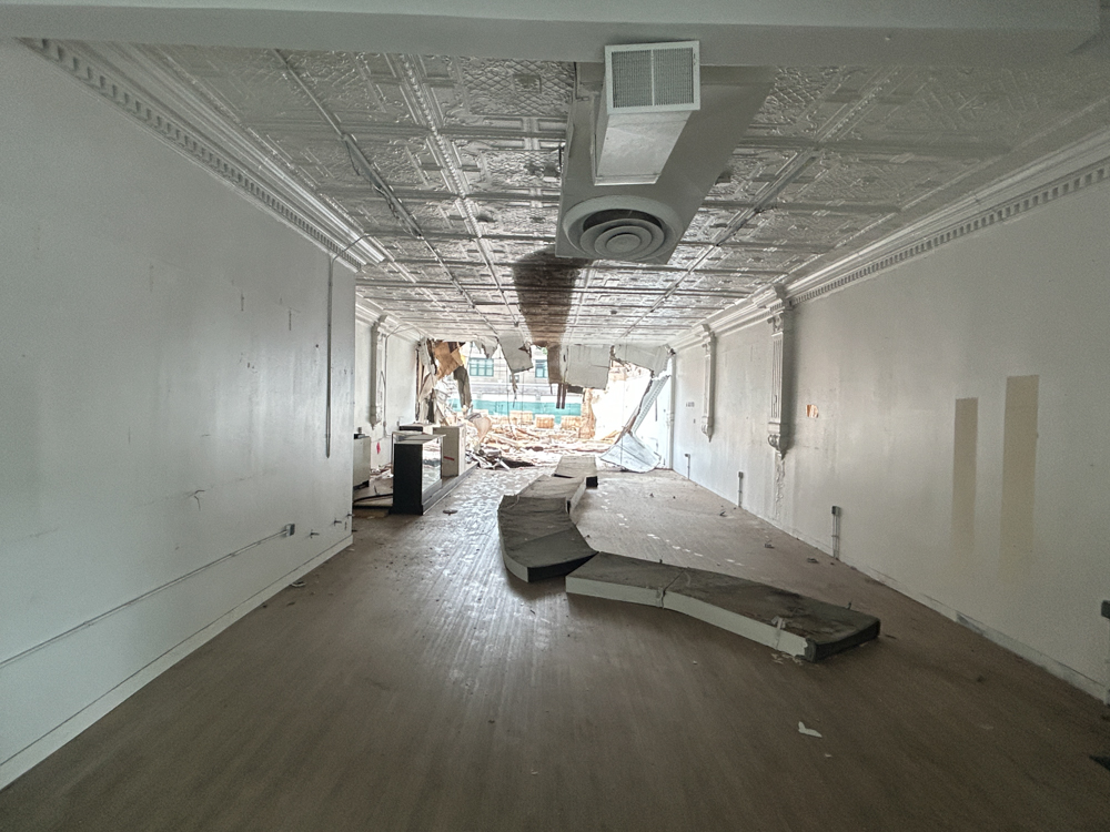 917-925 West Belmont Avenue demolition