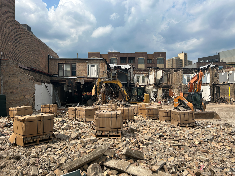 917-925 West Belmont Avenue demolition