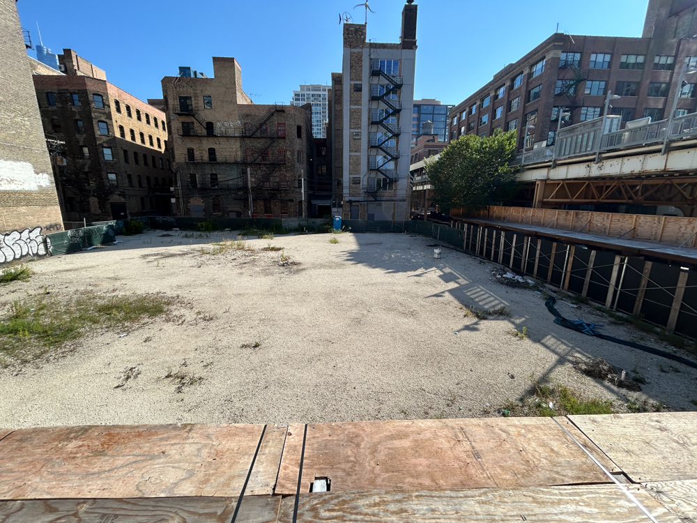 Caissons permitted at 227 West Chicago Avenue